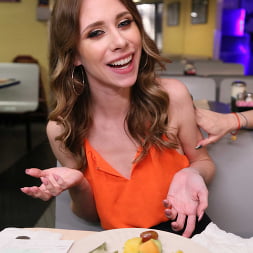 Anya Olsen in 'Reality Kings' That Is One Awesome Tip (Thumbnail 30)