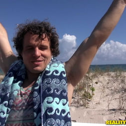 Julz Gotti in Big Boobies At The Beach (Photo 1) Julz Gotti in 'Reality Kings' Big Boobies At The Beach (Thumbnail 1)