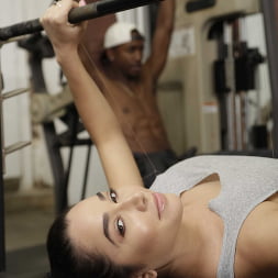 Karlee Grey en 'Reality Kings' Bromistas de gimnasio 2 (Miniatura 75)