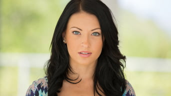 Kelly Diamond Xxx in 'Caressing the cock'