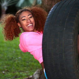 Kendall Woods in Do It Harder (Photo 1) Kendall Woods in 'Reality Kings' Do It Harder (Thumbnail 1)