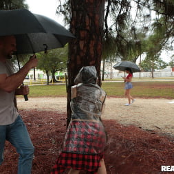 Kira Noir in 'Reality Kings' Public Pranking (Thumbnail 20)