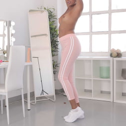 Luna Corazon in 'Reality Kings' Luna Gets The D (Thumbnail 25)