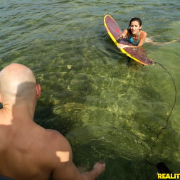 Renee Roulette en 'Reality Kings' Surfista (Miniatura 252)