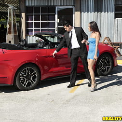 Rylynn Rae in 'Reality Kings' Pranking A Gold Digger (Thumbnail 54)